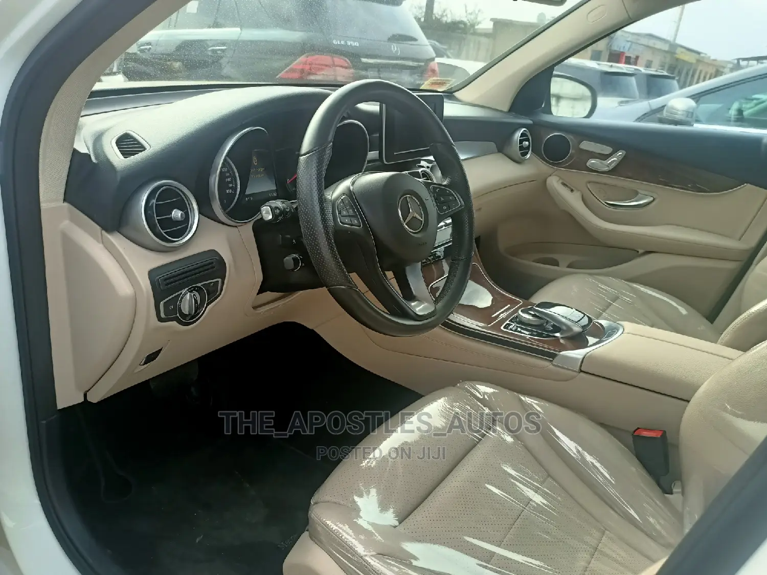 Mercedes-Benz GLC-Class 2017 White