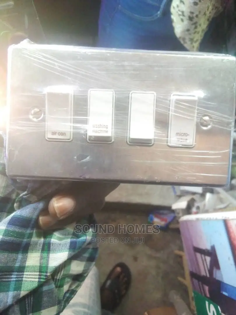 4 Gang Multi-Purpose Switch
