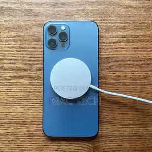 Apple Magsafe Wireless Charger for iPhones and Airpods