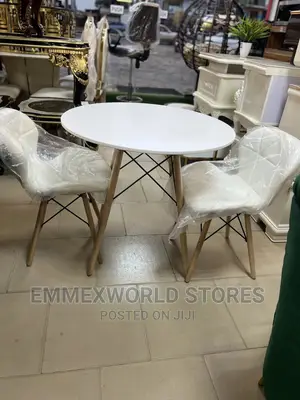 Reading Table With 2 Chairs