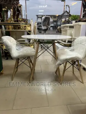 Reading Table With 2 Chairs