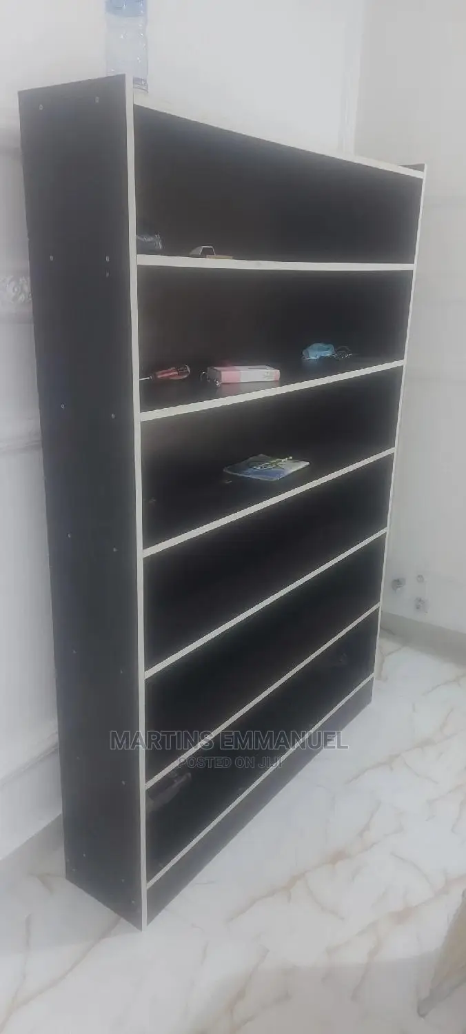 Shoe Rack With Six Steps
