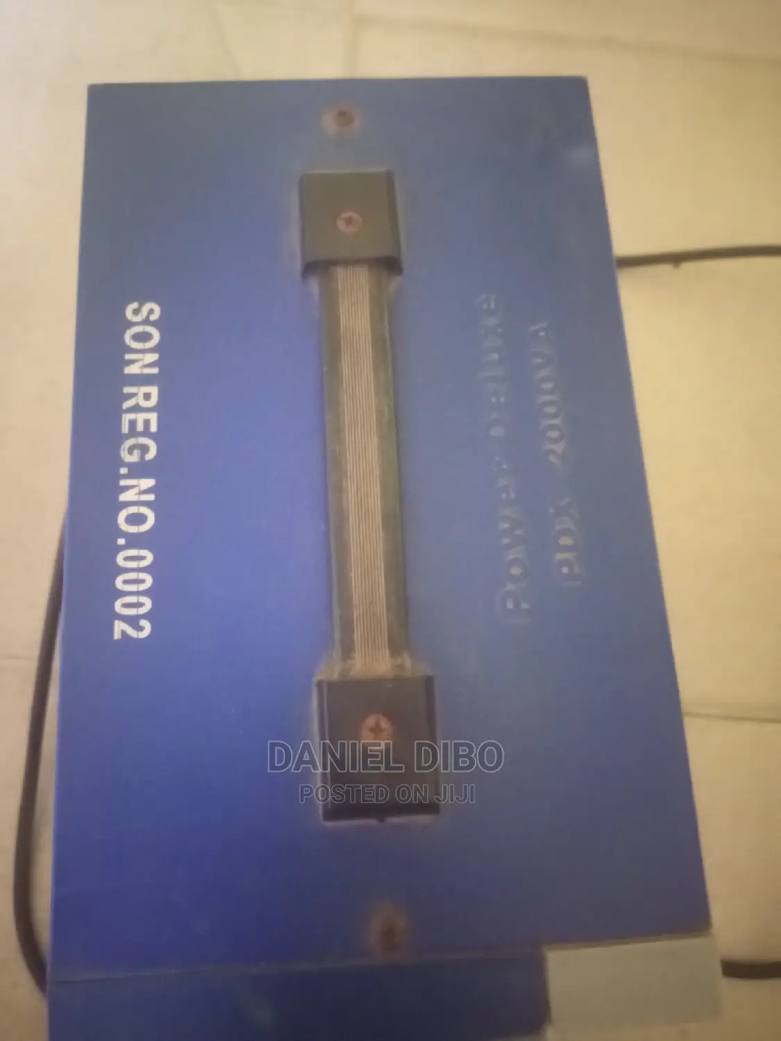 Power Deluxe 2000 Watt Stabilizer
