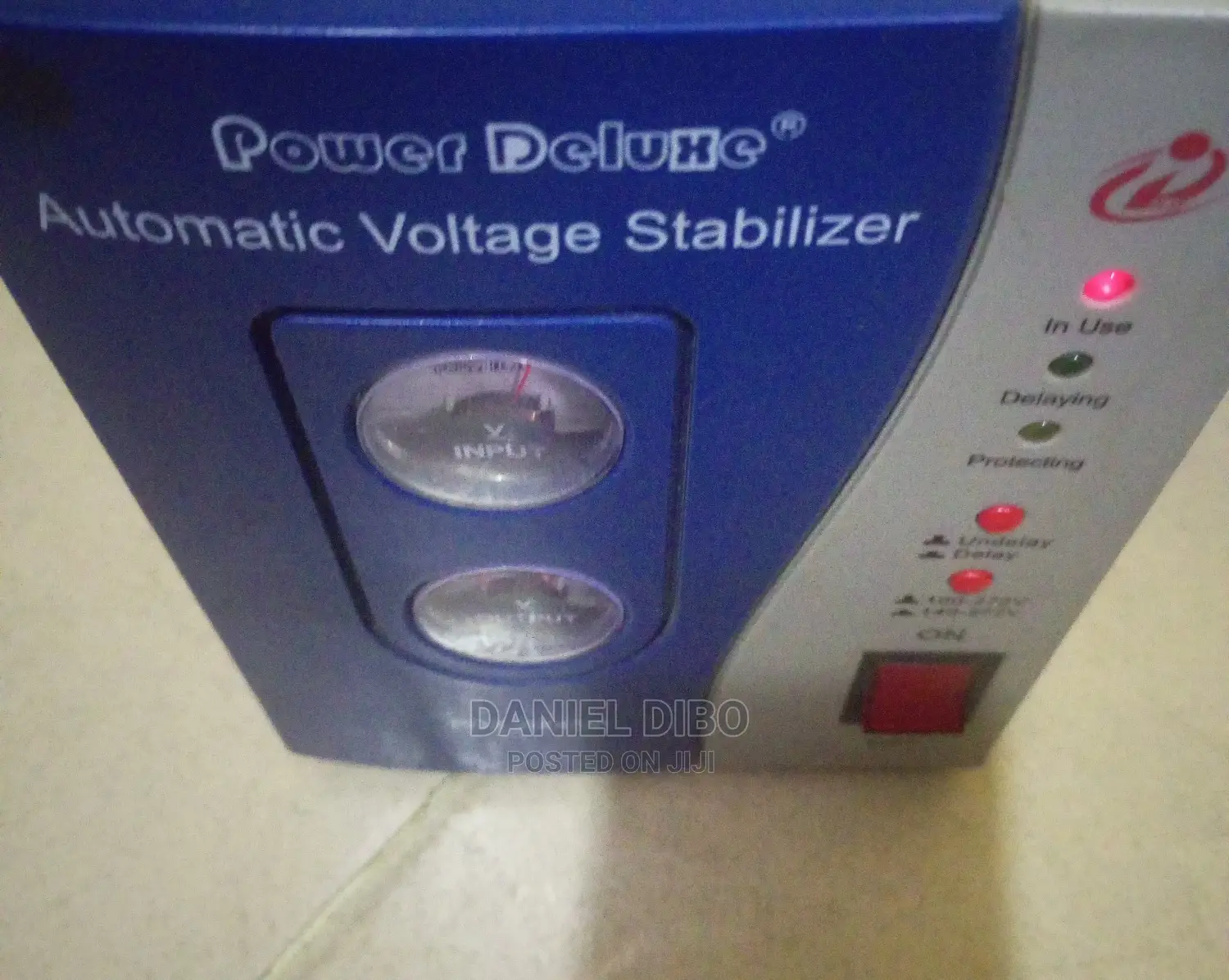Power Deluxe 2000 Watt Stabilizer