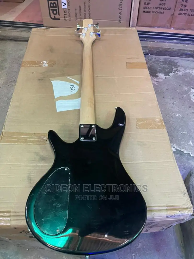 Ibanez 4strings Bass Guitar