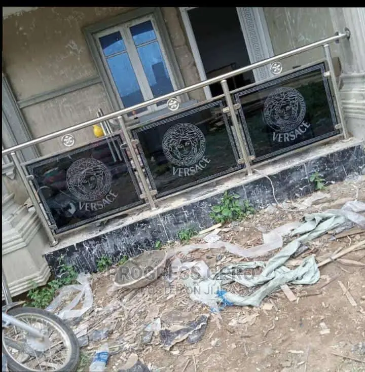 Stainless Handrails and Protector and Gate