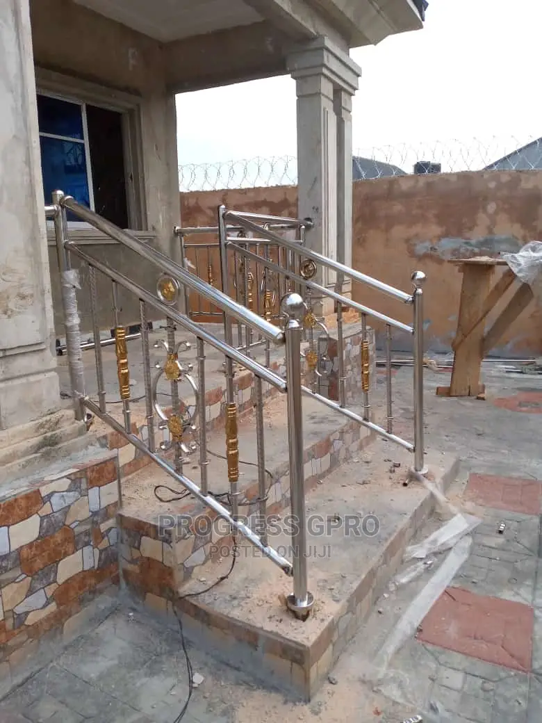 Stainless Handrails and Protector and Gate