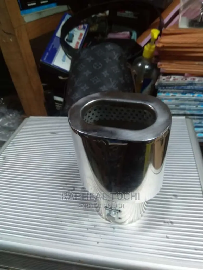 Exurst Muffler Tail