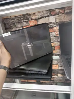 Laptop Dell Latitude 3189 4GB Intel Pentium SSD 128GB