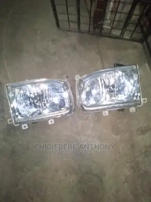 Original Headlight Pathfinder 2002 Model, Available