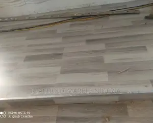 Pure Wooden Floor With Underlayers
