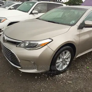 Toyota Avalon 2013 Gold