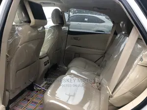 Lexus RX 350 FWD 2013 White
