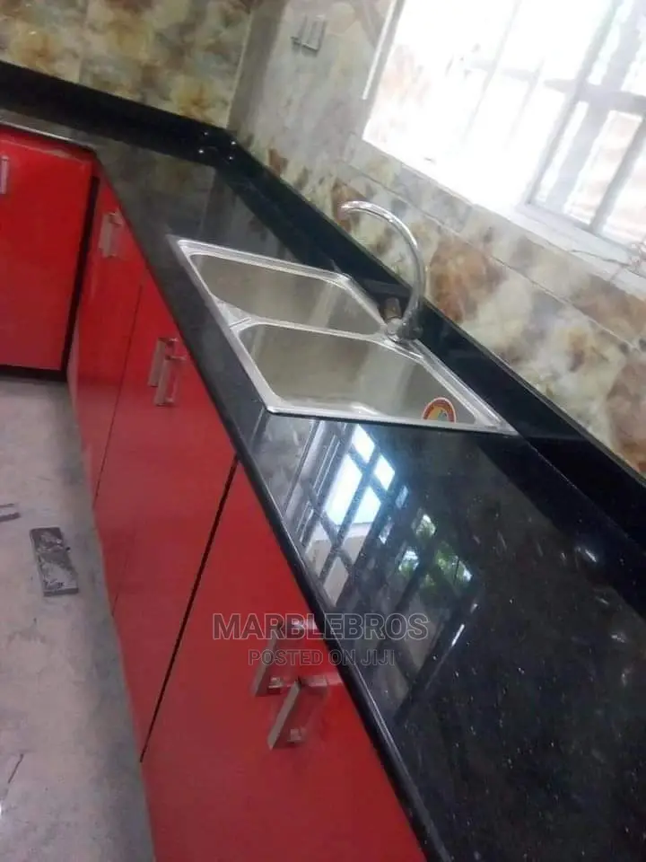 Indian Black Granite Kitchen Top Finishing