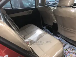 Toyota Corolla 2017 Red