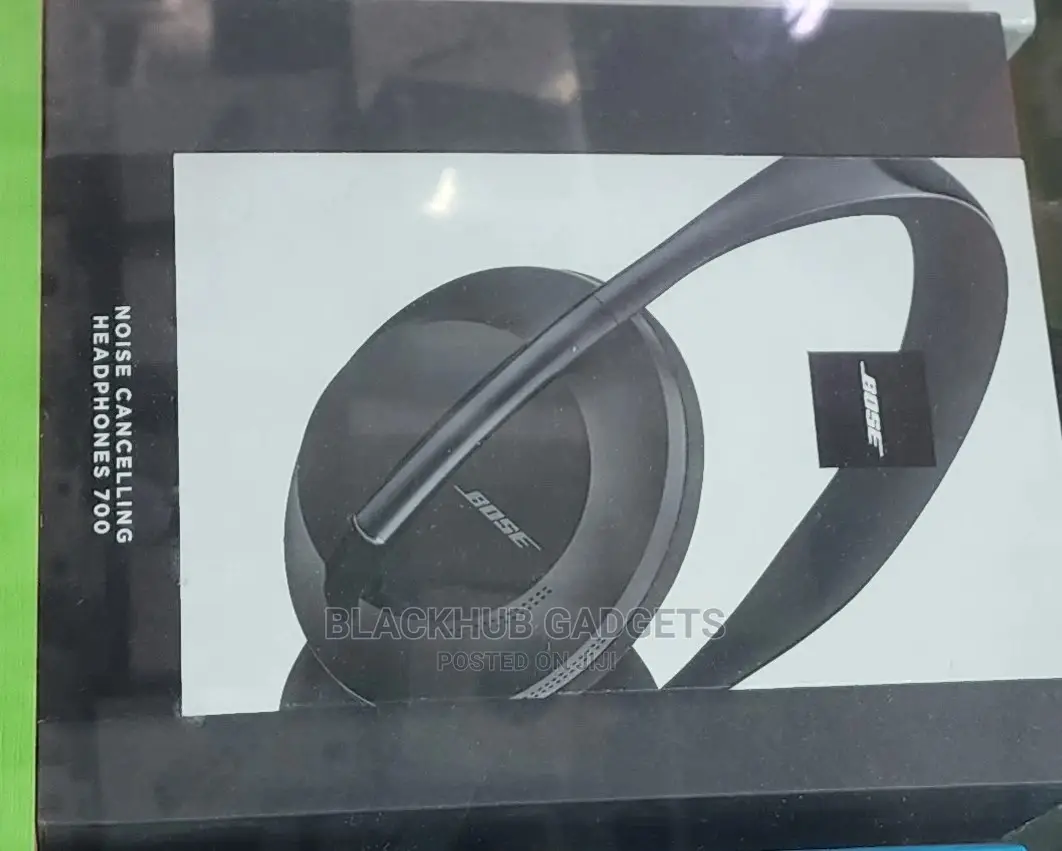 Bose Headphones 700