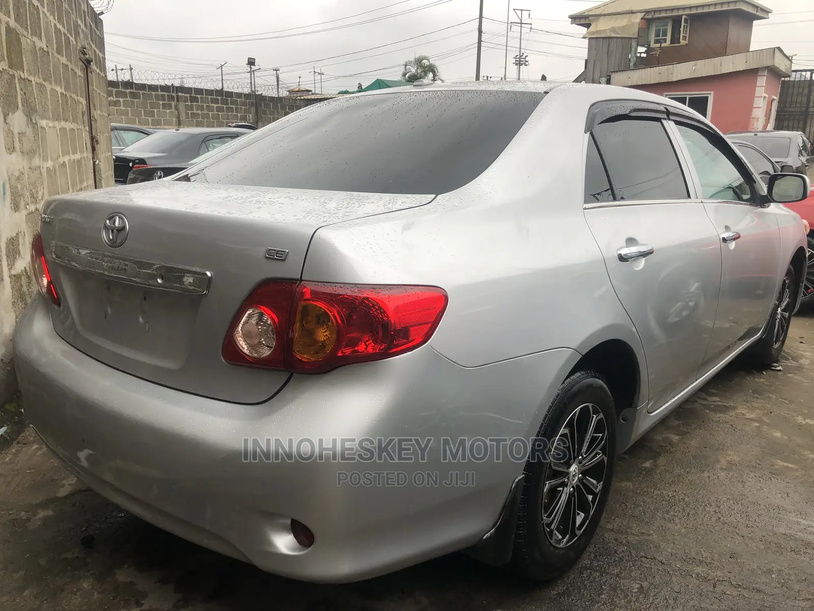 Toyota Corolla 2010 Silver