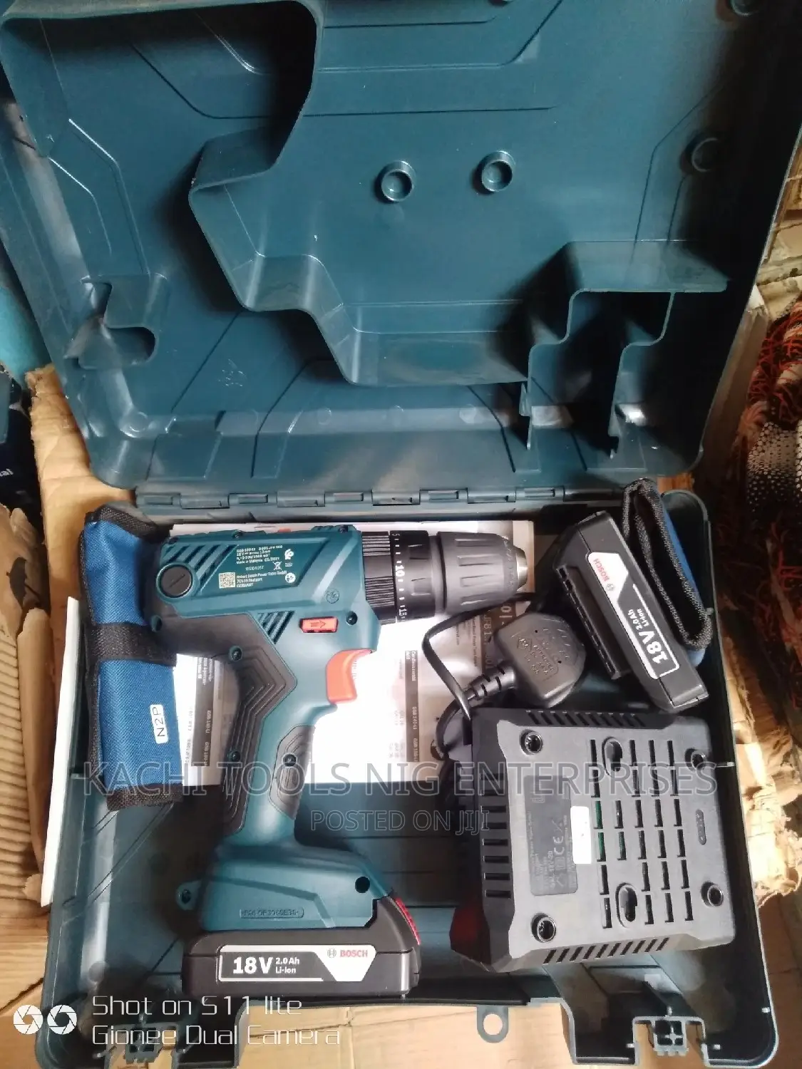 18 v Bosch Cordless Hammer Drill Machine
