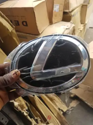 Lexus Glass Logos