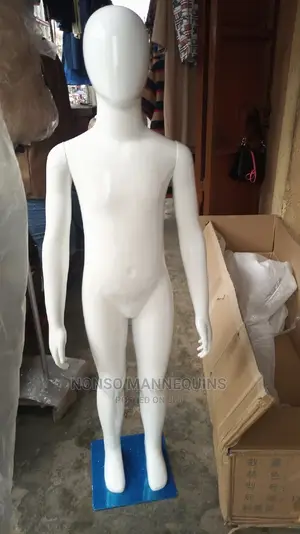 Age 6 To 9 Years Glossy White Unisex Kids Mannequins