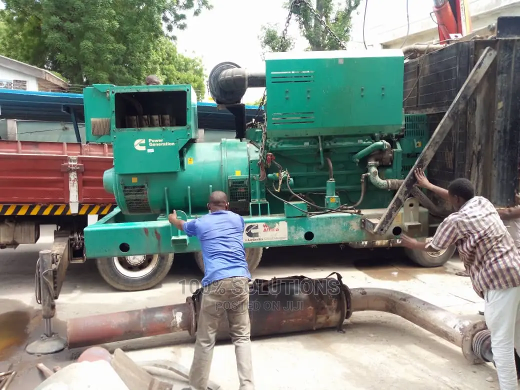 825kva Cummins Engine Basic Generator for Sale