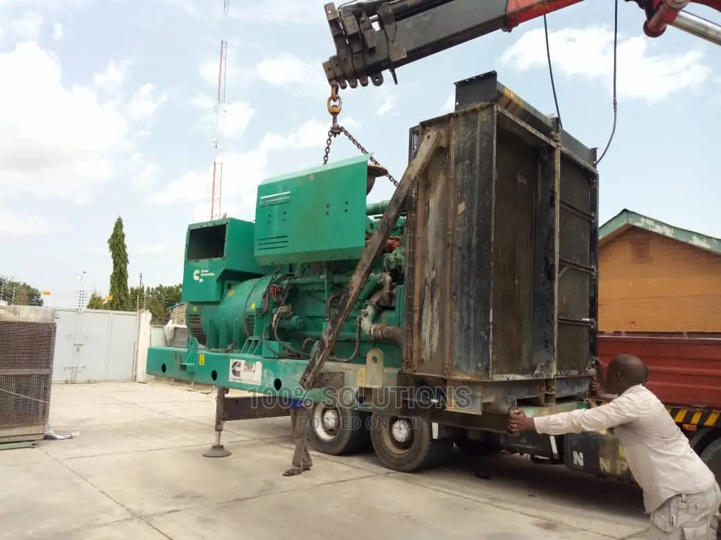 825kva Cummins Engine Basic Generator for Sale