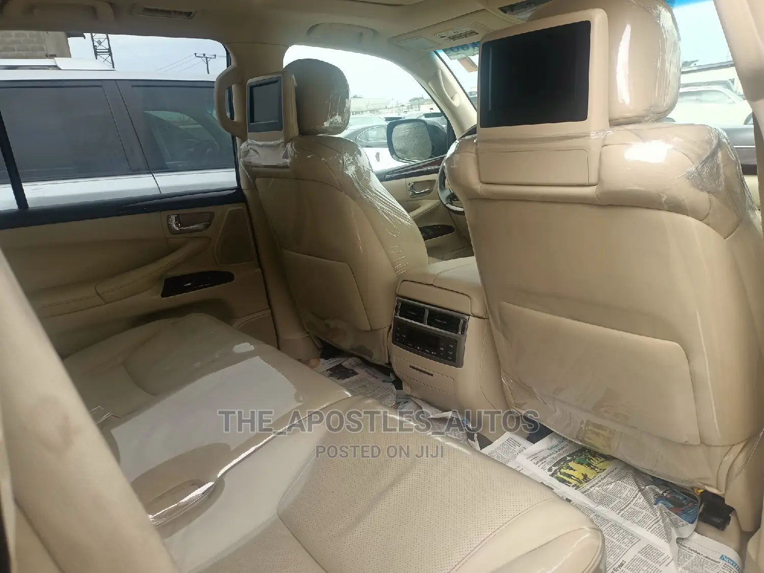 Lexus LX 570 AWD 2013 Black