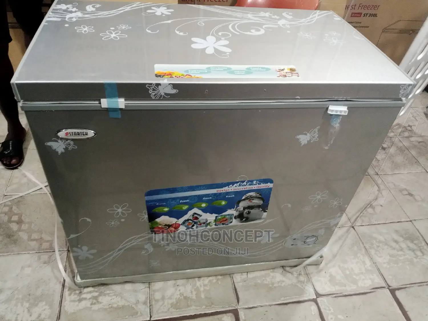 Startek Chest Freezer ST298 3ft