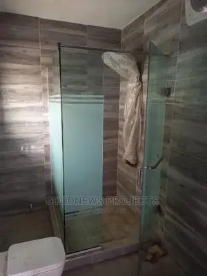 Frosted Hinge Shower Cubicle