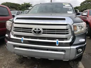 Toyota Tundra 2014 Gray