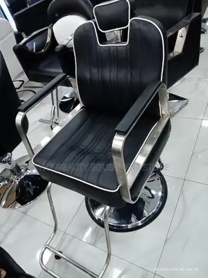 Barber Chair 005
