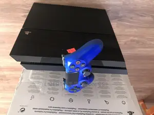 New Arrival of Clean Ps4 Regular Console + 1 Pad and 9games