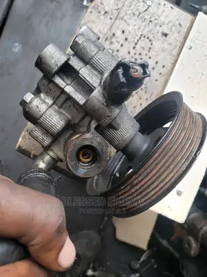 Steering Pump for Highlander, Camry, Lexus Rs 3.30, Avalon