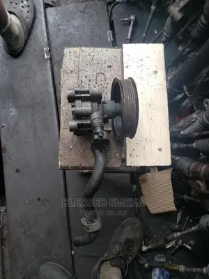 Steering Pump for Highlander, Camry, Lexus Rs 3.30, Avalon