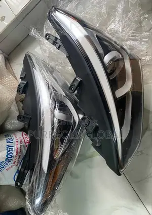 Original Santafe 2017 Model Headlamp Available.