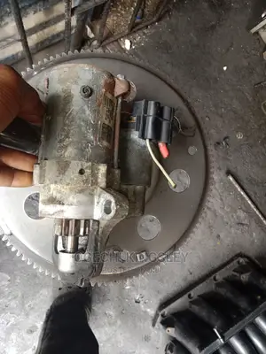 Mazda 3/Mazda 5 Kick Starter