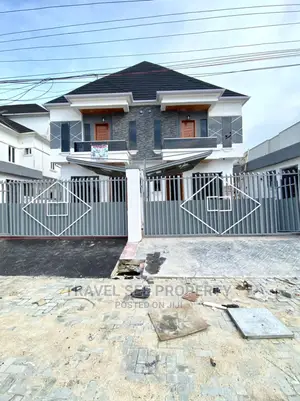 Furnished 4bdrm Duplex in Lekki Chevron Roads for sale
