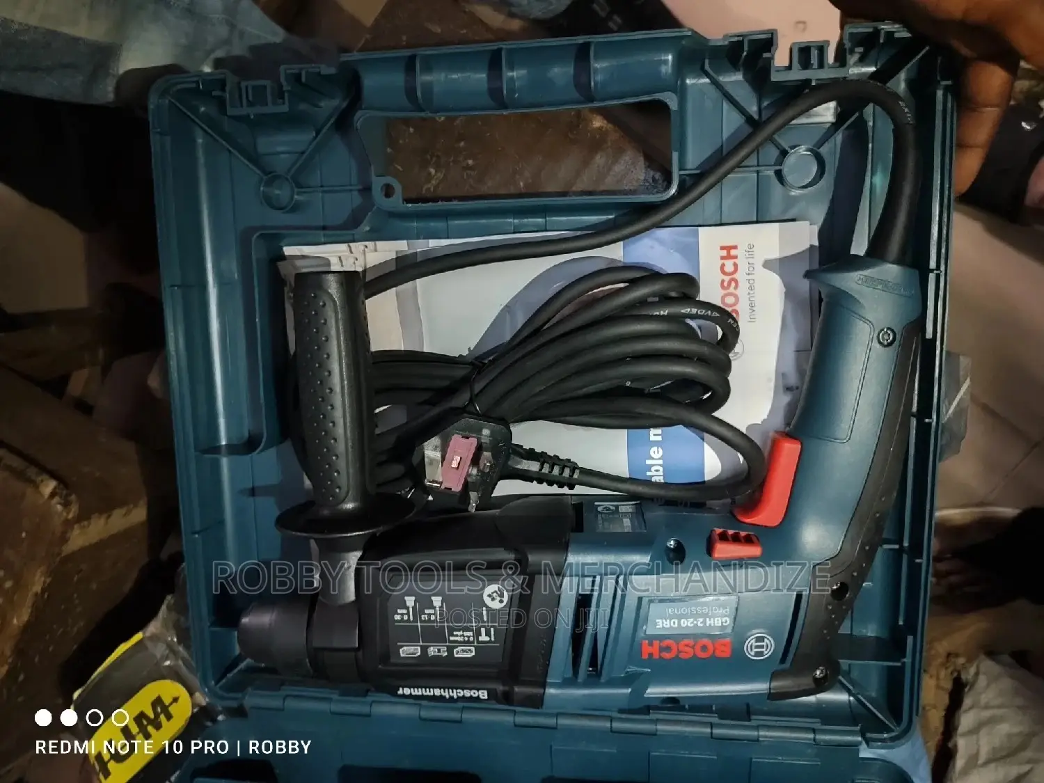 Bosch Drilling Machine 2 - 20 Gre (Heavy Duty) 600 Watts