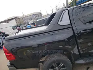 Hilux New Model Boot Cover