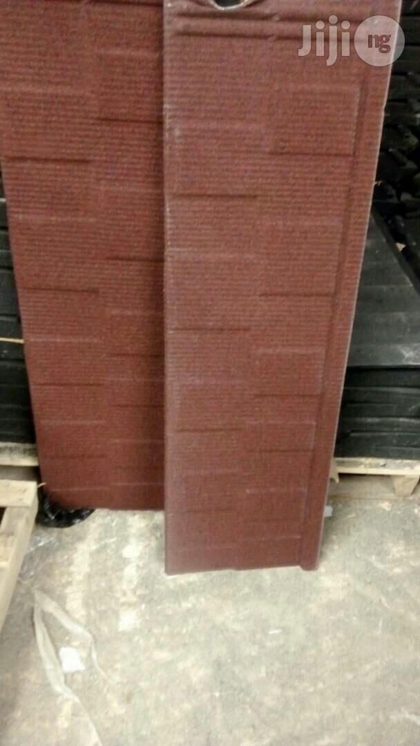 Red ,Black And White Shingle Stone Coated Roofing