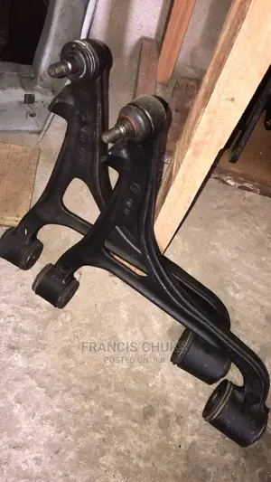 Set of Lower Arm for Mercedes Benz C240 4matic