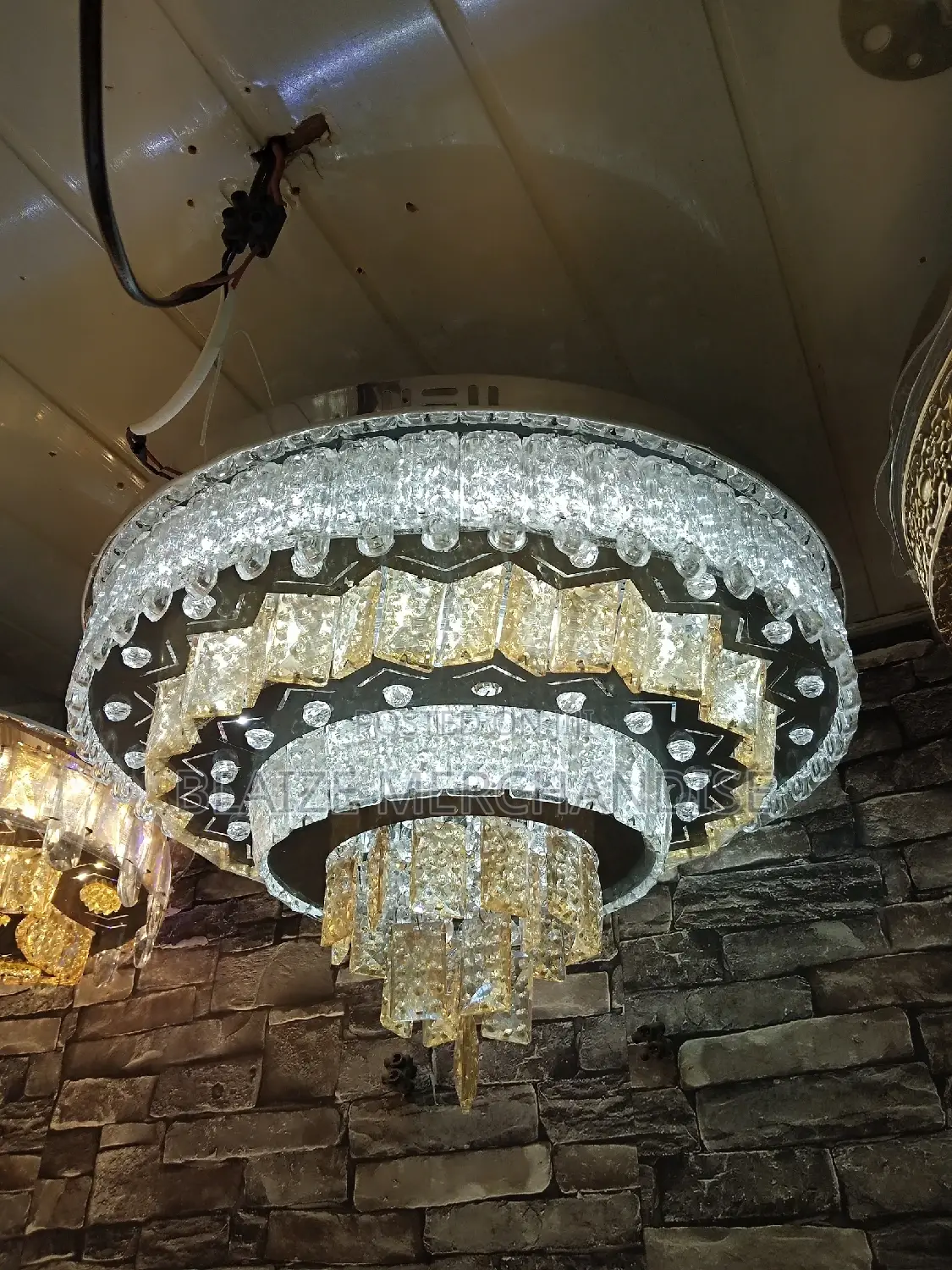 Cristal Chandelier Bluetooth