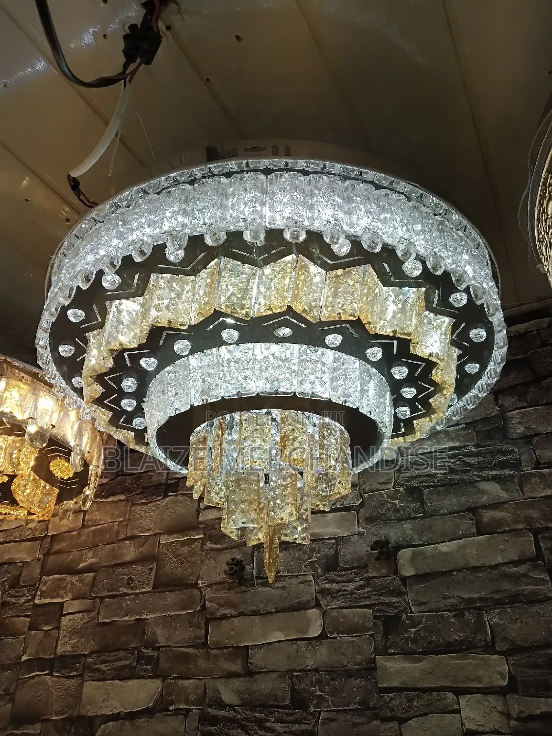Cristal Chandelier Bluetooth