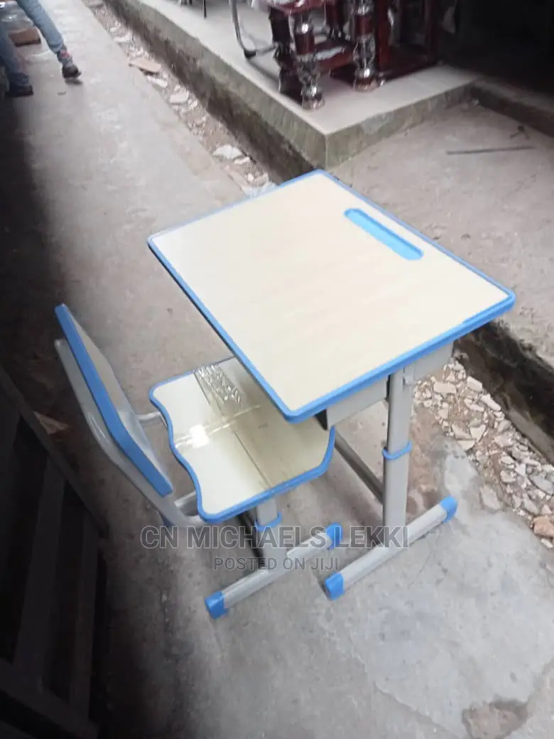 Student Table and Chair