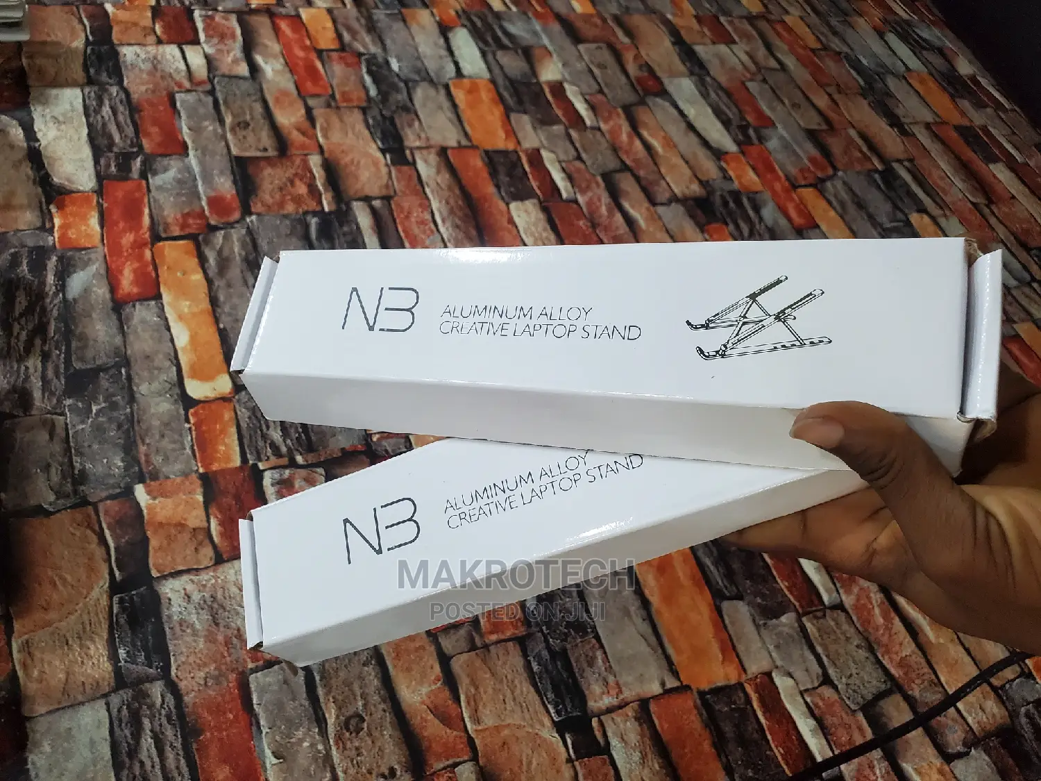 N3 Laptop Stand