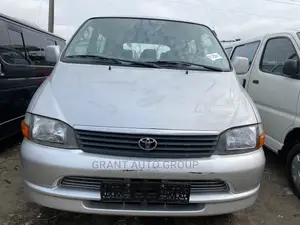 Toyota HiAce 2007 Silver