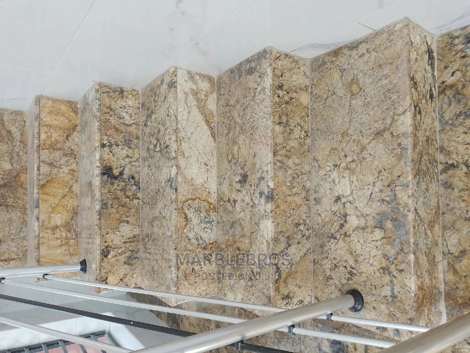 Forest Gold Granite Stone