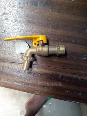 Outside Wall Tap 1/2