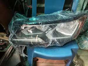 Head Lamp Passat Se 2017