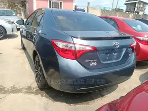 Toyota Corolla S 4dr Sedan (1.8L 4cyl CVT) 2016 Gray